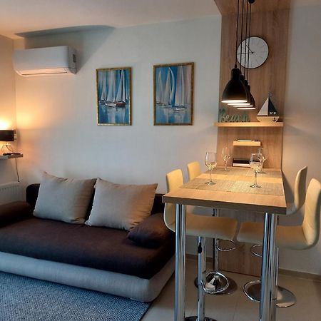Riviera Wellness Apartman Siófok Exteriör bild