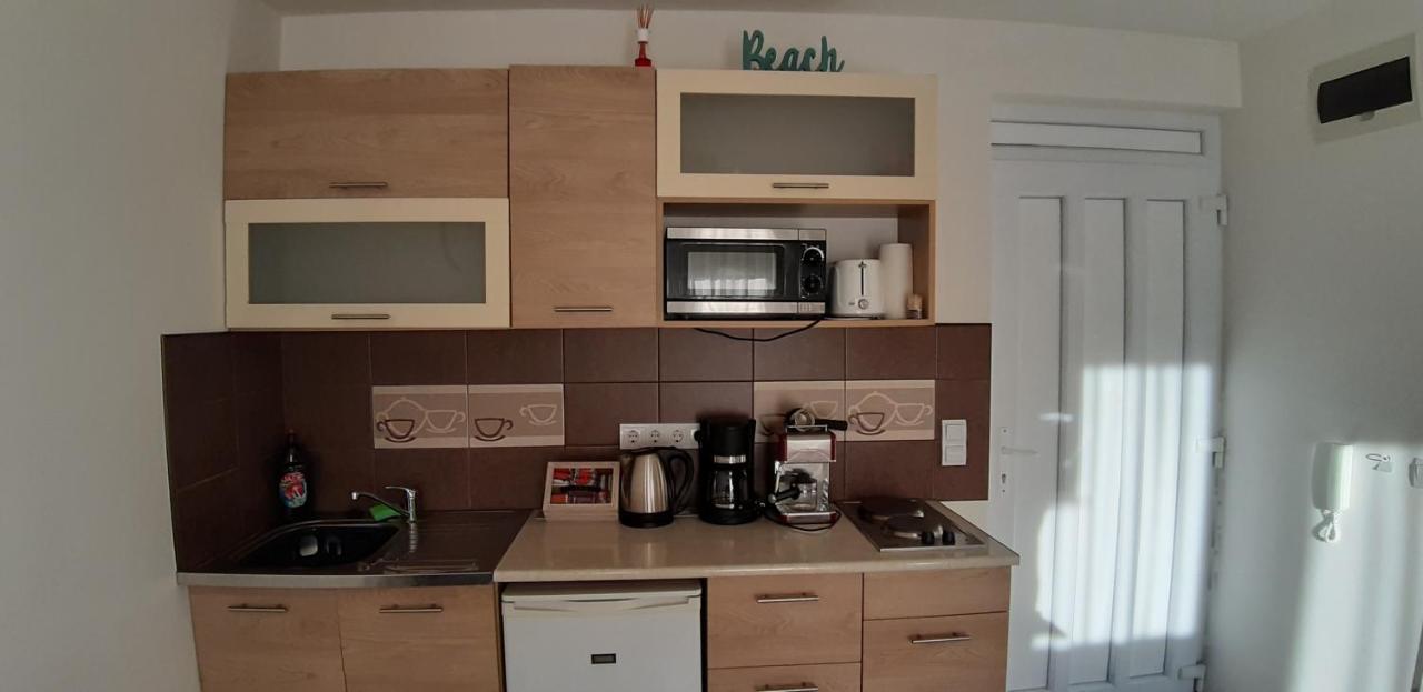 Riviera Wellness Apartman Siófok Exteriör bild